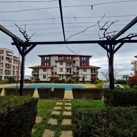 Bademite Apart Complex 4* Sveti Vlas