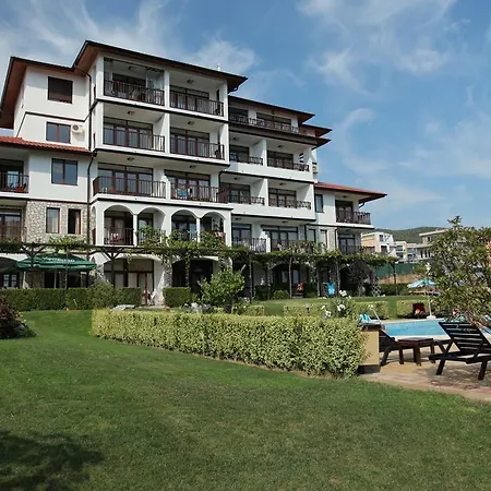 アパートホテル Bademite Apart Complex